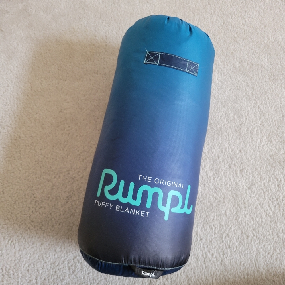 Rumpl Original Puffy Blanket - Ocean Fade